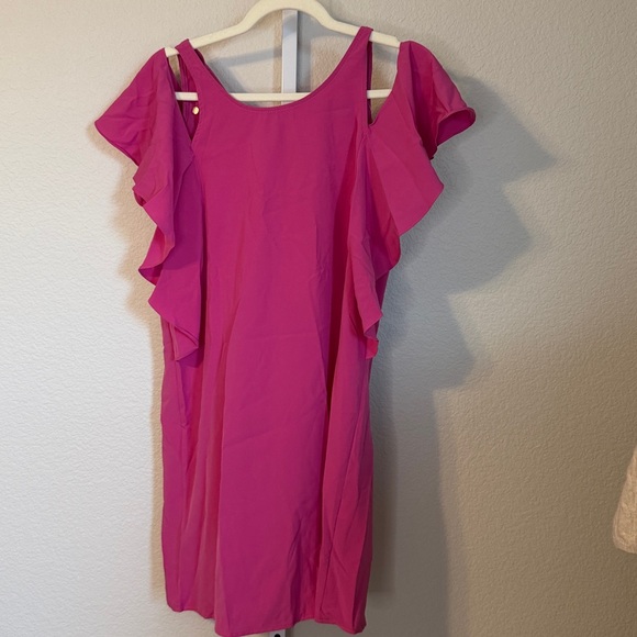 Everly Dresses & Skirts - EVERLY‎ for Francesca's Pink Cold Shoulder Ruffle Dress Size S